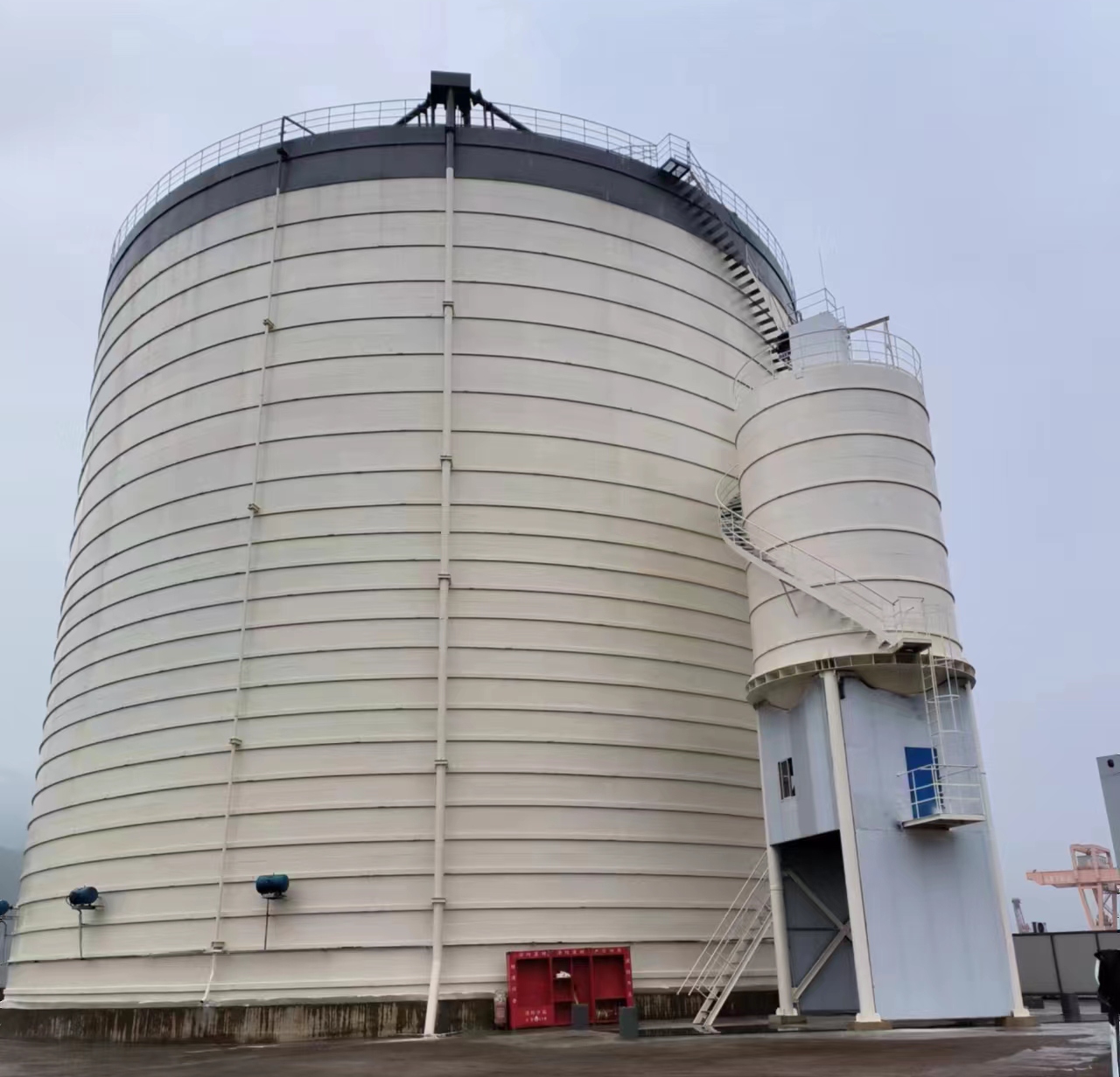 龙子湖10万吨水泥钢板库